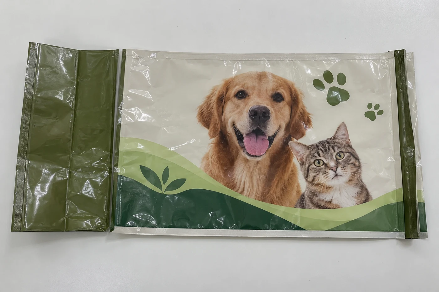 Empaquetado Mockup · Bolsas con fuelles laterales y sello longitudinal en el borde · 5 tratamientos